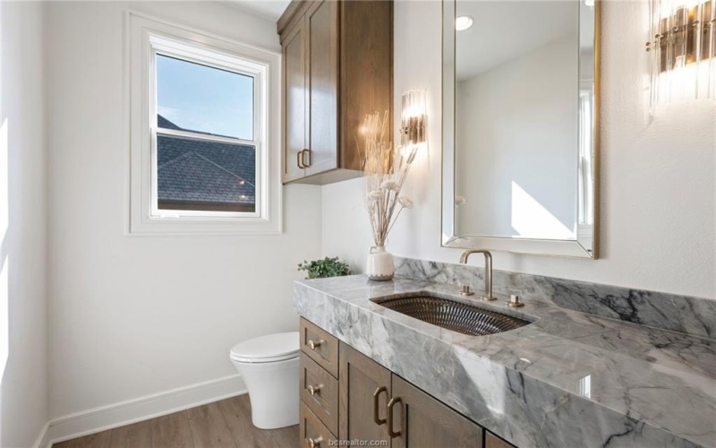 5105 Miramont Circle, Bryan, TX 77802, 4 Bedrooms Bedrooms, ,6 BathroomsBathrooms,Residential,For Sale,5105 Miramont Circle,0,26003125