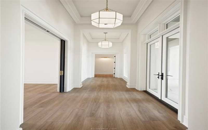 5105 Miramont Circle, Bryan, TX 77802, 4 Bedrooms Bedrooms, ,6 BathroomsBathrooms,Residential,For Sale,5105 Miramont Circle,0,26003125