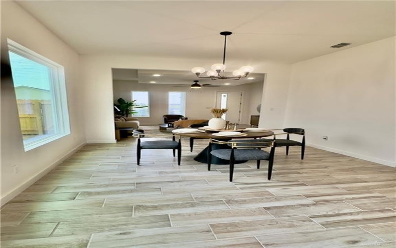 2300 Cardinal Drive, Weslaco, TX 78599, 4 Bedrooms Bedrooms, ,2 BathroomsBathrooms,Residential,For Sale,2300 Cardinal Drive,0,488608