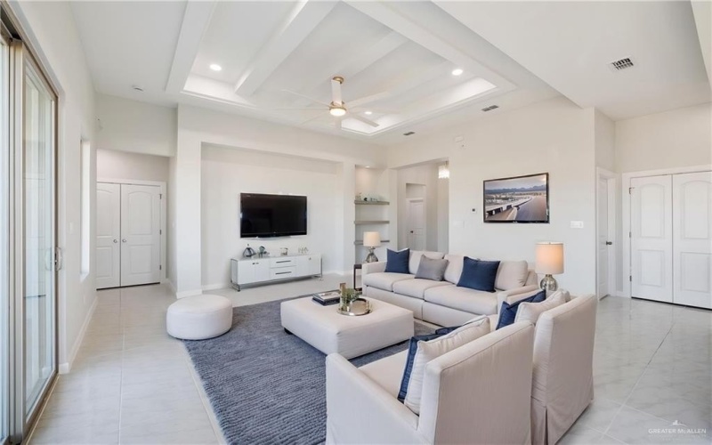 2812 Dhalia Drive, San Juan, TX 78589, 3 Bedrooms Bedrooms, ,2 BathroomsBathrooms,Residential,For Sale,2812 Dhalia Drive,0,498170