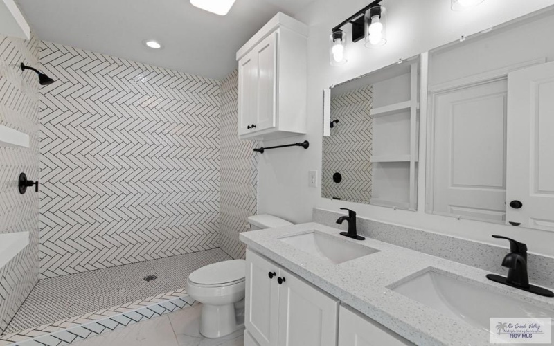 6504 MONTEBELLO CIR., BROWNSVILLE, TX 78521, 3 Habitaciones Habitaciones , ,2 BañosBaños,Residential,En Venta,6504 MONTEBELLO CIR.,0,29774865