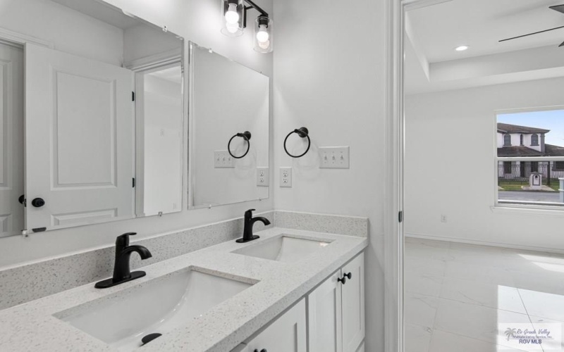 6504 MONTEBELLO CIR., BROWNSVILLE, TX 78521, 3 Habitaciones Habitaciones , ,2 BañosBaños,Residential,En Venta,6504 MONTEBELLO CIR.,0,29774865