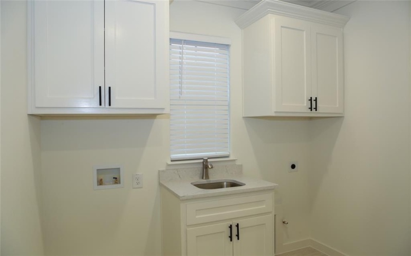 1403 Jefferson Street, Bowie, TX 76230, 3 Habitaciones Habitaciones , ,2 BañosBaños,Residential,En Venta,1403 Jefferson Street,0,21132963