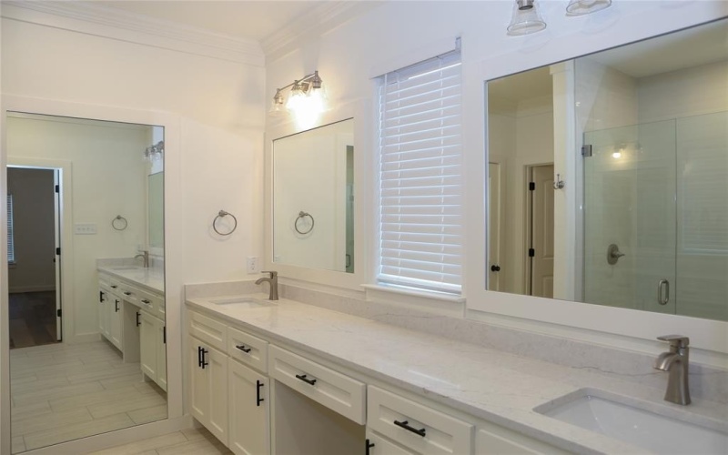 1403 Jefferson Street, Bowie, TX 76230, 3 Habitaciones Habitaciones , ,2 BañosBaños,Residential,En Venta,1403 Jefferson Street,0,21132963