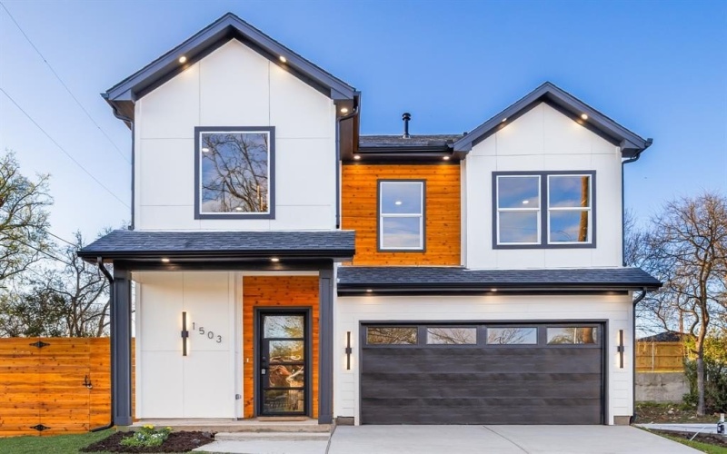 1503 Doyle Avenue, Dallas, TX 75203, 5 Habitaciones Habitaciones , ,5 BañosBaños,Residential,En Venta,1503 Doyle Avenue,0,21167463