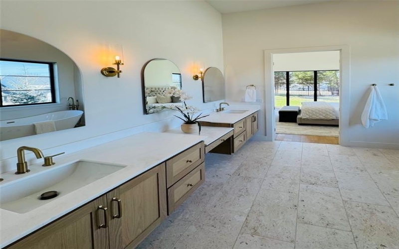 145 Sawgrass Drive, Heath, TX 75032, 4 Habitaciones Habitaciones , ,5 BañosBaños,Residential,En Venta,145 Sawgrass Drive,0,21178231