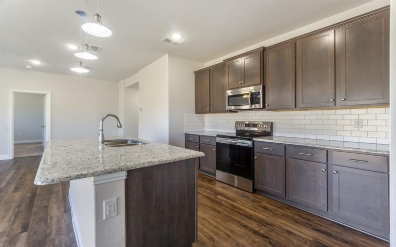 112 Jay Street, Hillsboro, TX 76645, 3 Bedrooms Bedrooms, ,2 BathroomsBathrooms,Residential,For Sale,112 Jay Street,0,21207704