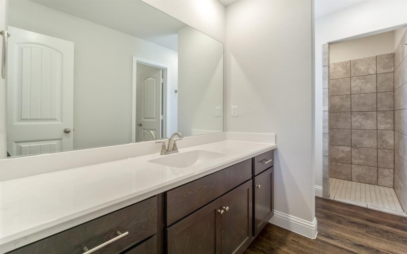 112 Jay Street, Hillsboro, TX 76645, 3 Bedrooms Bedrooms, ,2 BathroomsBathrooms,Residential,For Sale,112 Jay Street,0,21207704