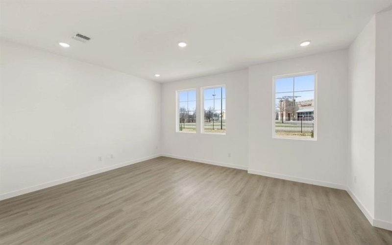 5712 Lakeview Drive, Watauga, TX 76148, 3 Bedrooms Bedrooms, ,2 BathroomsBathrooms,Residential,For Sale,5712 Lakeview Drive,0,21207713