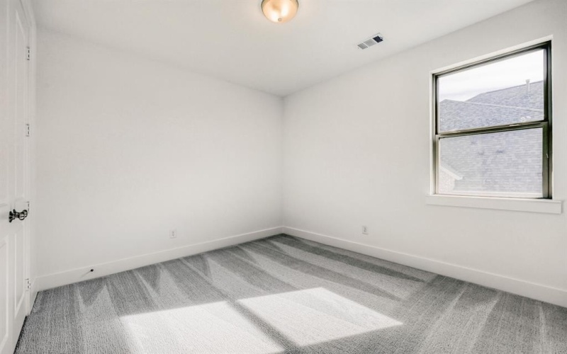 180 Buffalo Boulevard, Rhome, TX 76078, 4 Bedrooms Bedrooms, ,3 BathroomsBathrooms,Residential,For Sale,180 Buffalo Boulevard,0,21207908