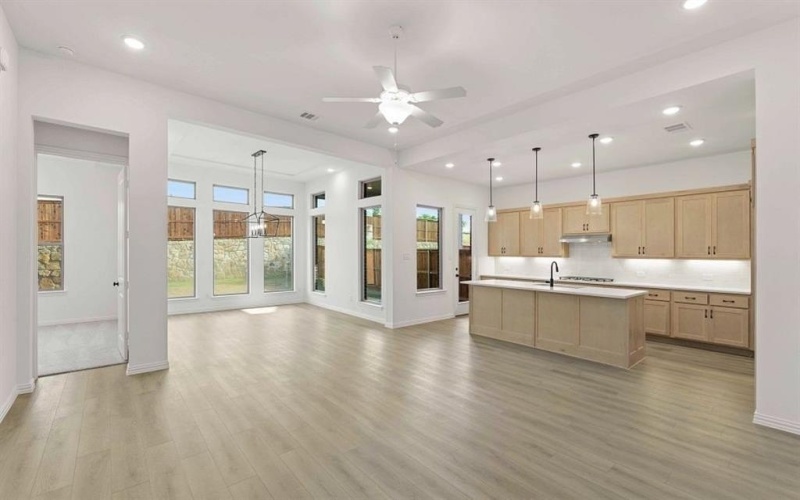 7112 Bergamot Drive, McKinney, TX 75071, 3 Habitaciones Habitaciones , ,2 BañosBaños,Residential,En Venta,7112 Bergamot Drive,0,21207915