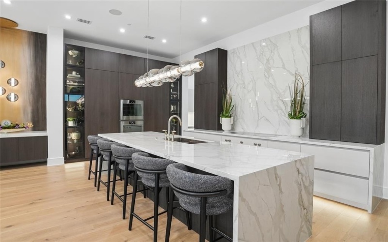 1820 Riviera, Southlake, TX 76092, 4 Habitaciones Habitaciones , ,5 BañosBaños,Residential,En Venta,1820 Riviera,0,21208039