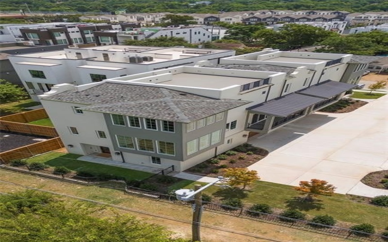 1029 Mobile Street, Dallas, TX 75208, 3 Bedrooms Bedrooms, ,3 BathroomsBathrooms,Residential,For Sale,1029 Mobile Street,0,21208108