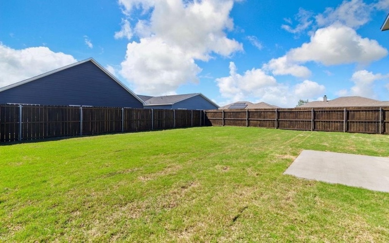 221 Marble Creek Drive, Fort Worth, TX 76131, 4 Bedrooms Bedrooms, ,2 BathroomsBathrooms,Residential,For Sale,221 Marble Creek Drive,0,21208127