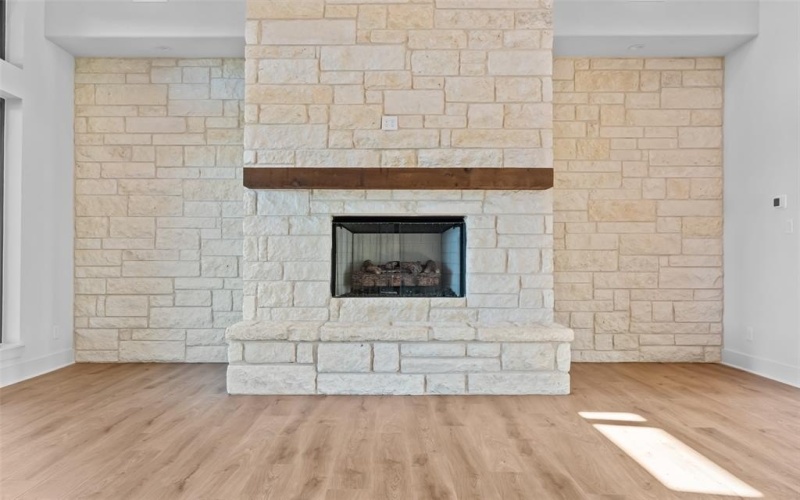 2104 Eagles Ridge Drive, Weatherford, TX 76087, 4 Habitaciones Habitaciones , ,3 BañosBaños,Residential,En Venta,2104 Eagles Ridge Drive,0,21208141