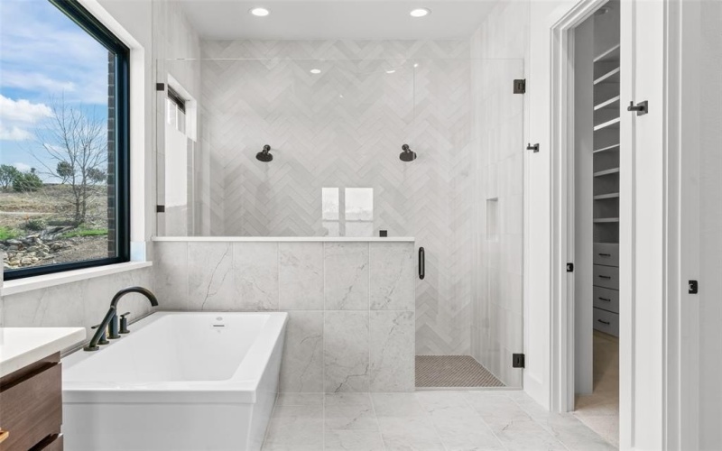 2104 Eagles Ridge Drive, Weatherford, TX 76087, 4 Habitaciones Habitaciones , ,3 BañosBaños,Residential,En Venta,2104 Eagles Ridge Drive,0,21208141