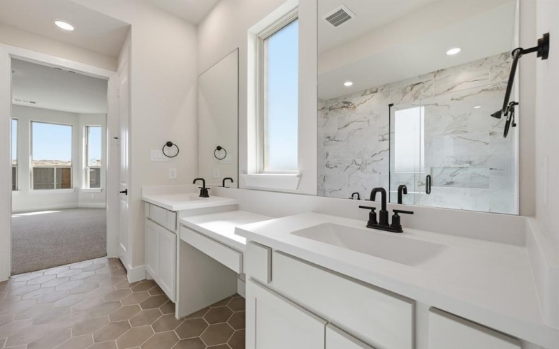 1025 Alberta Spruce Road, Fort Worth, TX 76247, 4 Bedrooms Bedrooms, ,5 BathroomsBathrooms,Residential,For Sale,1025 Alberta Spruce Road,0,21208225