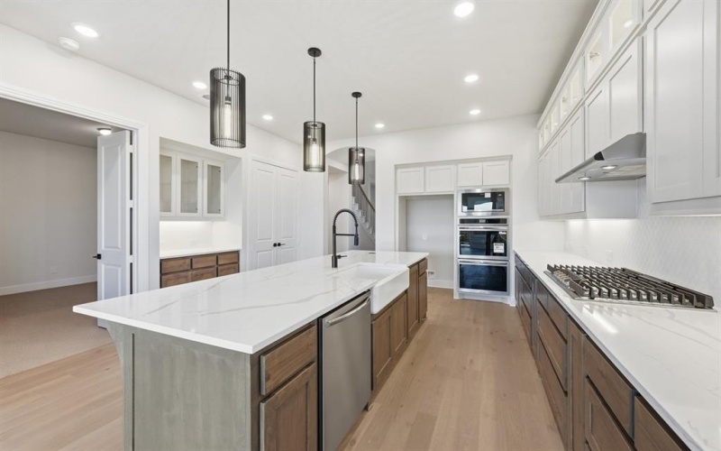 1025 Alberta Spruce Road, Fort Worth, TX 76247, 4 Bedrooms Bedrooms, ,5 BathroomsBathrooms,Residential,For Sale,1025 Alberta Spruce Road,0,21208225