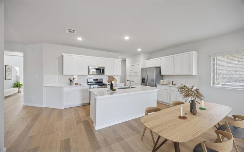 602 Green Grass Drive, McKinney, TX 75071, 4 Habitaciones Habitaciones , ,2 BañosBaños,Residential,En Venta,602 Green Grass Drive,0,21208281