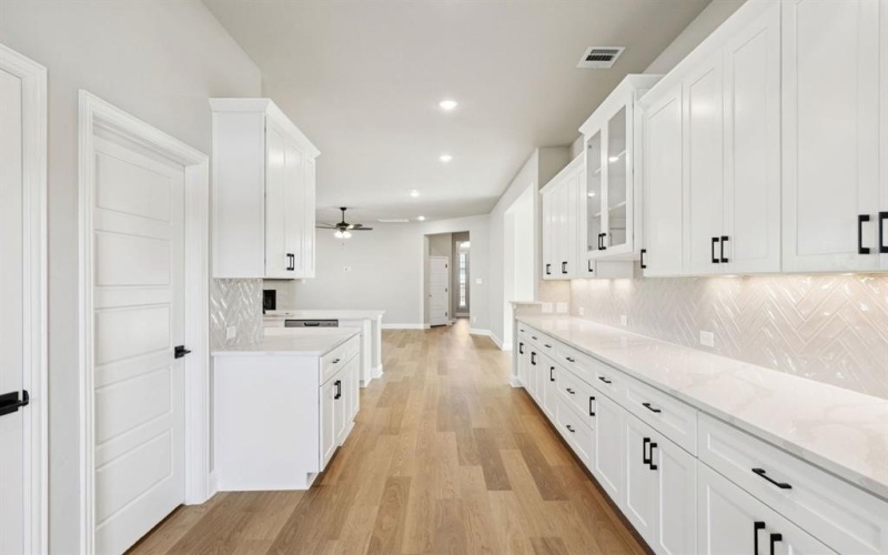 4605 Lyre Leaf Drive, Fort Worth, TX 76036, 4 Bedrooms Bedrooms, ,3 BathroomsBathrooms,Residential,For Sale,4605 Lyre Leaf Drive,0,21208306