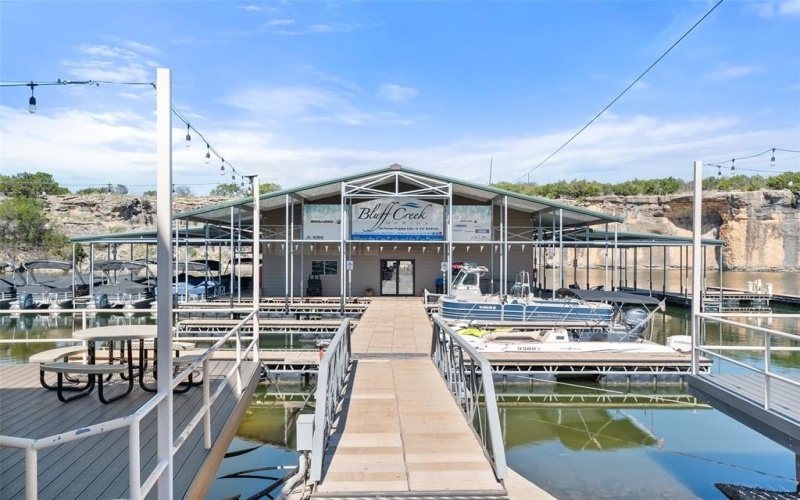 1053 Bluff Creek Drive, Strawn, TX 76475, 3 Habitaciones Habitaciones , ,2 BañosBaños,Residential,En Venta,1053 Bluff Creek Drive,0,21208325