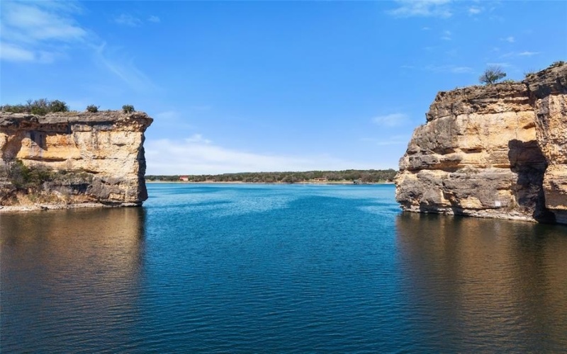 1053 Bluff Creek Drive, Strawn, TX 76475, 3 Habitaciones Habitaciones , ,2 BañosBaños,Residential,En Venta,1053 Bluff Creek Drive,0,21208325