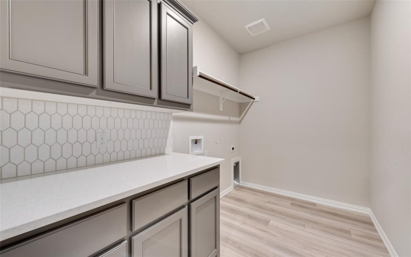 1253 Colca Drive, Springtown, TX 76082, 3 Bedrooms Bedrooms, ,2 BathroomsBathrooms,Residential,For Sale,1253 Colca Drive,20713862