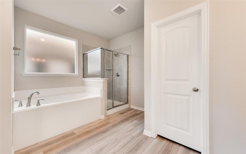 1253 Colca Drive, Springtown, TX 76082, 3 Bedrooms Bedrooms, ,2 BathroomsBathrooms,Residential,For Sale,1253 Colca Drive,20713862