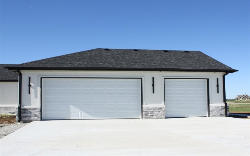 611 Willow Moon Ranch Road, Crawford, TX 76638, 4 Bedrooms Bedrooms, ,3 BathroomsBathrooms,Residential,For Sale,611 Willow Moon Ranch Road,0,21194810