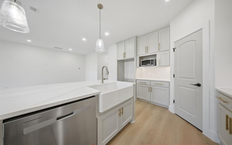 721 High School Drive, Seagoville, TX 75159, 4 Bedrooms Bedrooms, ,2 BathroomsBathrooms,Residential,For Sale,721 High School Drive,0,21197393