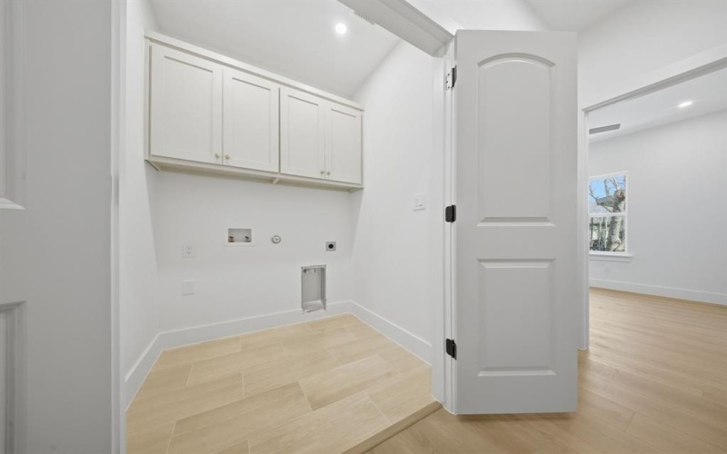 721 High School Drive, Seagoville, TX 75159, 4 Bedrooms Bedrooms, ,2 BathroomsBathrooms,Residential,For Sale,721 High School Drive,0,21197393