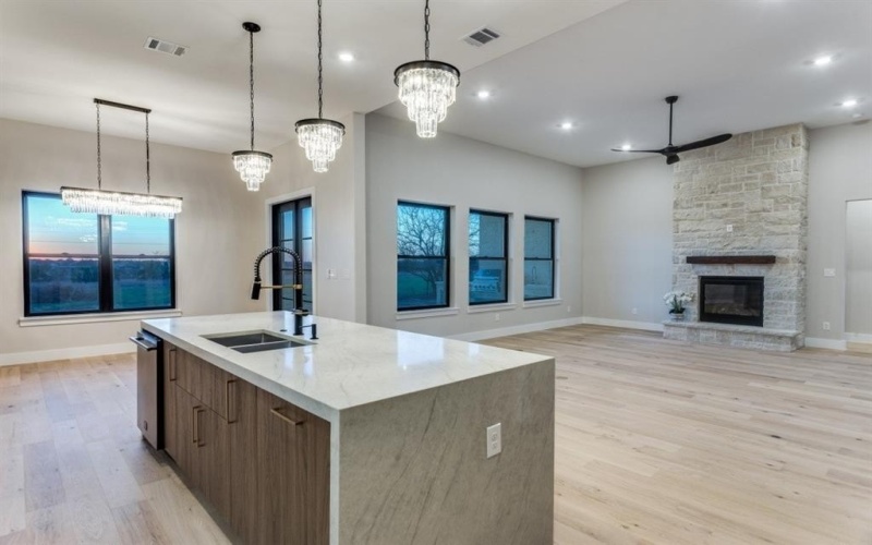 6306 Starlight Ranch Road, Godley, TX 76044, 4 Habitaciones Habitaciones , ,3 BañosBaños,Residential,En Venta,6306 Starlight Ranch Road,0,21199486