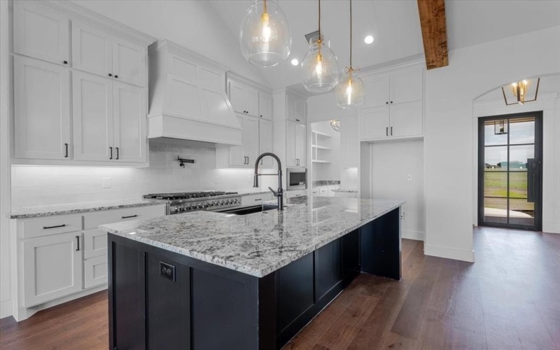 12721 W 4, Godley, TX 76044, 4 Bedrooms Bedrooms, ,3 BathroomsBathrooms,Residential,For Sale,12721 W 4,0,21200888