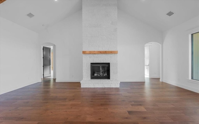 12721 W 4, Godley, TX 76044, 4 Bedrooms Bedrooms, ,3 BathroomsBathrooms,Residential,For Sale,12721 W 4,0,21200888