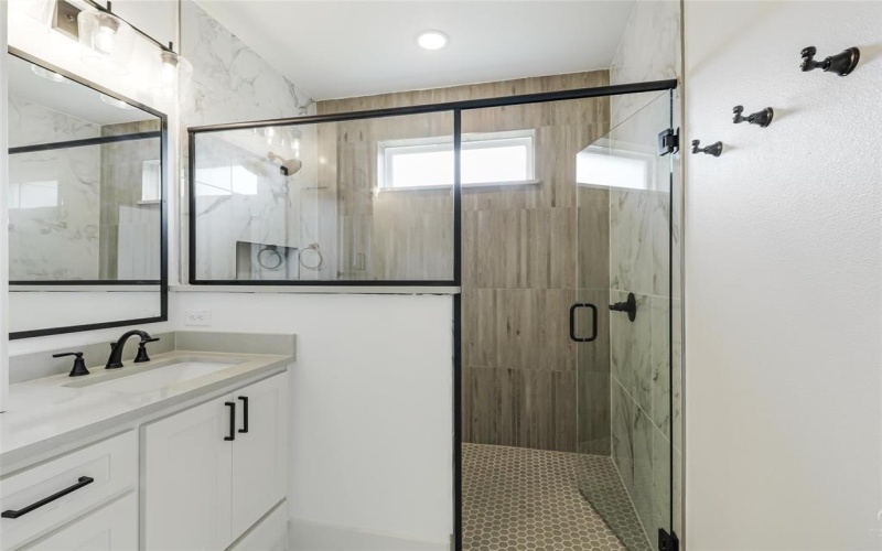 2520 Honor Court, Sherman, TX 75092, 3 Habitaciones Habitaciones , ,2 BañosBaños,Residential,En Venta,2520 Honor Court,0,21201470