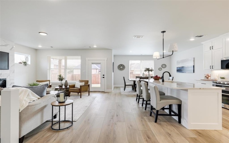 2610 Honor Court, Sherman, TX 75092, 3 Bedrooms Bedrooms, ,2 BathroomsBathrooms,Residential,For Sale,2610 Honor Court,0,21201616