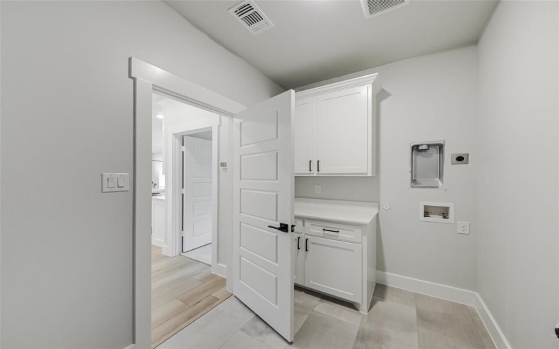 2610 Honor Court, Sherman, TX 75092, 3 Bedrooms Bedrooms, ,2 BathroomsBathrooms,Residential,For Sale,2610 Honor Court,0,21201616