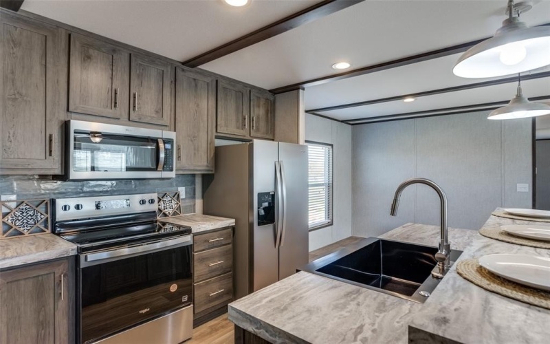 175 Cedar Drive, Azle, TX 76020, 3 Habitaciones Habitaciones , ,2 BañosBaños,Residential,En Venta,175 Cedar Drive,0,21202180