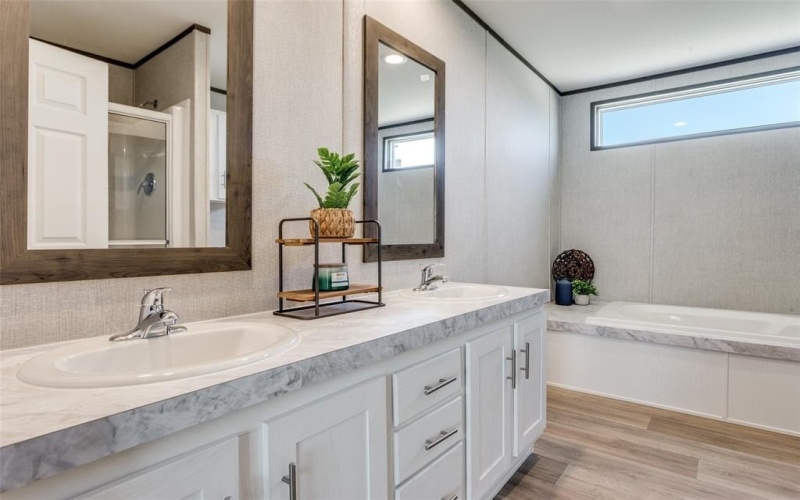 175 Cedar Drive, Azle, TX 76020, 3 Habitaciones Habitaciones , ,2 BañosBaños,Residential,En Venta,175 Cedar Drive,0,21202180