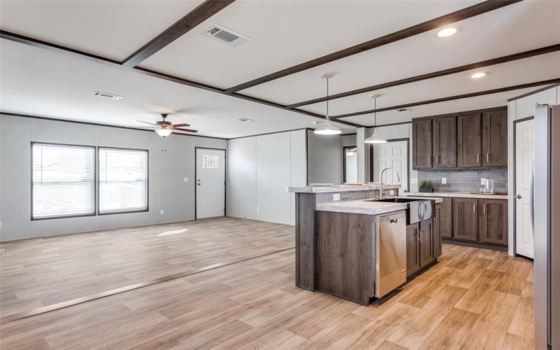 175 Cedar Drive, Azle, TX 76020, 3 Habitaciones Habitaciones , ,2 BañosBaños,Residential,En Venta,175 Cedar Drive,0,21202180