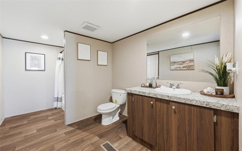 2504 Willow Oak Lane, Burleson, TX 76028, 4 Habitaciones Habitaciones , ,2 BañosBaños,Residential,En Venta,2504 Willow Oak Lane,0,21203921