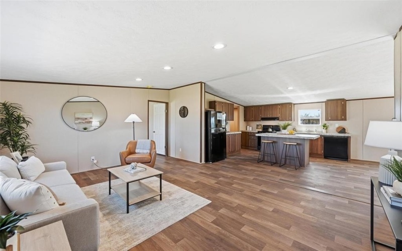 2504 Willow Oak Lane, Burleson, TX 76028, 4 Habitaciones Habitaciones , ,2 BañosBaños,Residential,En Venta,2504 Willow Oak Lane,0,21203921