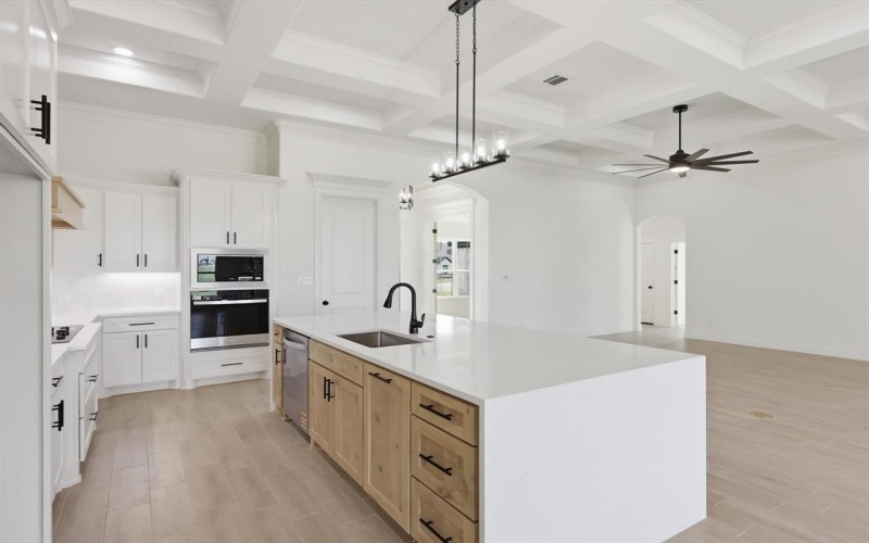 2009 Downslope Lane, Weatherford, TX 76087, 4 Bedrooms Bedrooms, ,3 BathroomsBathrooms,Residential,For Sale,2009 Downslope Lane,0,21204043