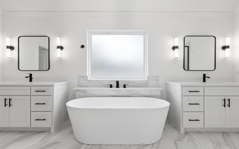 2009 Downslope Lane, Weatherford, TX 76087, 4 Bedrooms Bedrooms, ,3 BathroomsBathrooms,Residential,For Sale,2009 Downslope Lane,0,21204043