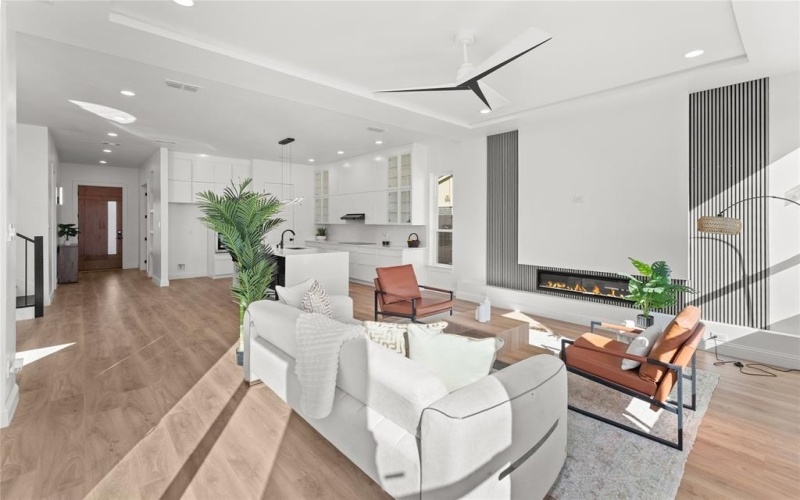 5204 Gibson Drive, The Colony, TX 75056, 4 Habitaciones Habitaciones , ,5 BañosBaños,Residential,En Venta,5204 Gibson Drive,0,21204515