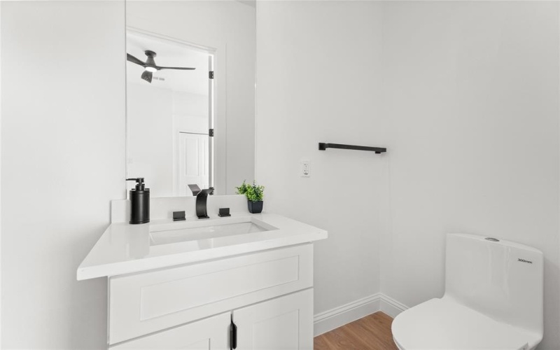 5204 Gibson Drive, The Colony, TX 75056, 4 Habitaciones Habitaciones , ,5 BañosBaños,Residential,En Venta,5204 Gibson Drive,0,21204515