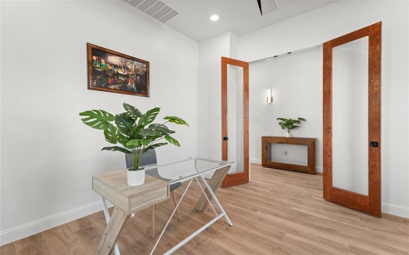 5204 Gibson Drive, The Colony, TX 75056, 4 Habitaciones Habitaciones , ,5 BañosBaños,Residential,En Venta,5204 Gibson Drive,0,21204515