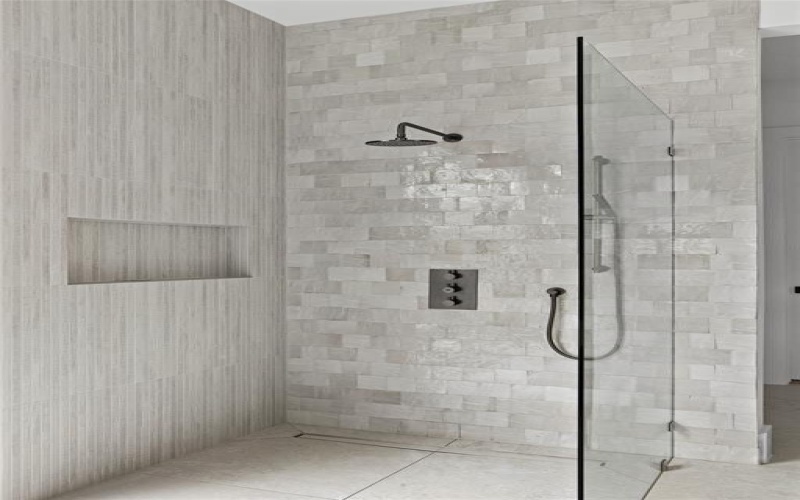 8703 Redondo Drive, Dallas, TX 75218, 4 Habitaciones Habitaciones , ,5 BañosBaños,Residential,En Venta,8703 Redondo Drive,0,21206129