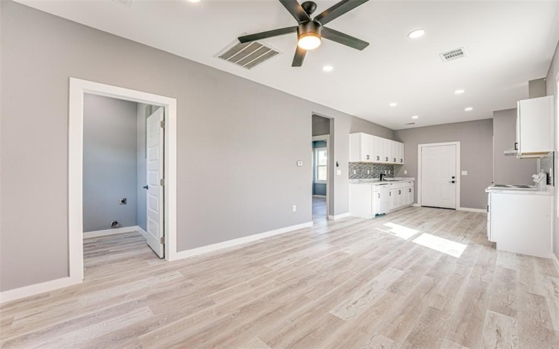 8064 County Road 1040, Rice, TX 75155, 2 Bedrooms Bedrooms, ,2 BathroomsBathrooms,Residential,For Sale,8064 County Road 1040,0,21206895