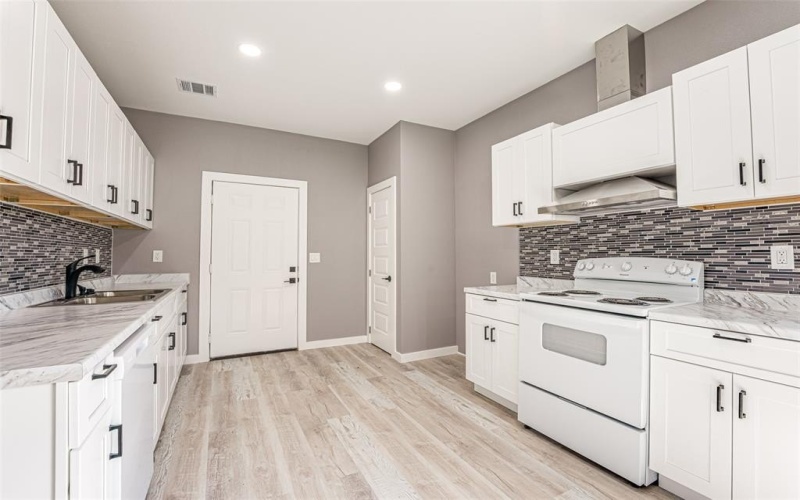 8064 County Road 1040, Rice, TX 75155, 2 Bedrooms Bedrooms, ,2 BathroomsBathrooms,Residential,For Sale,8064 County Road 1040,0,21206895